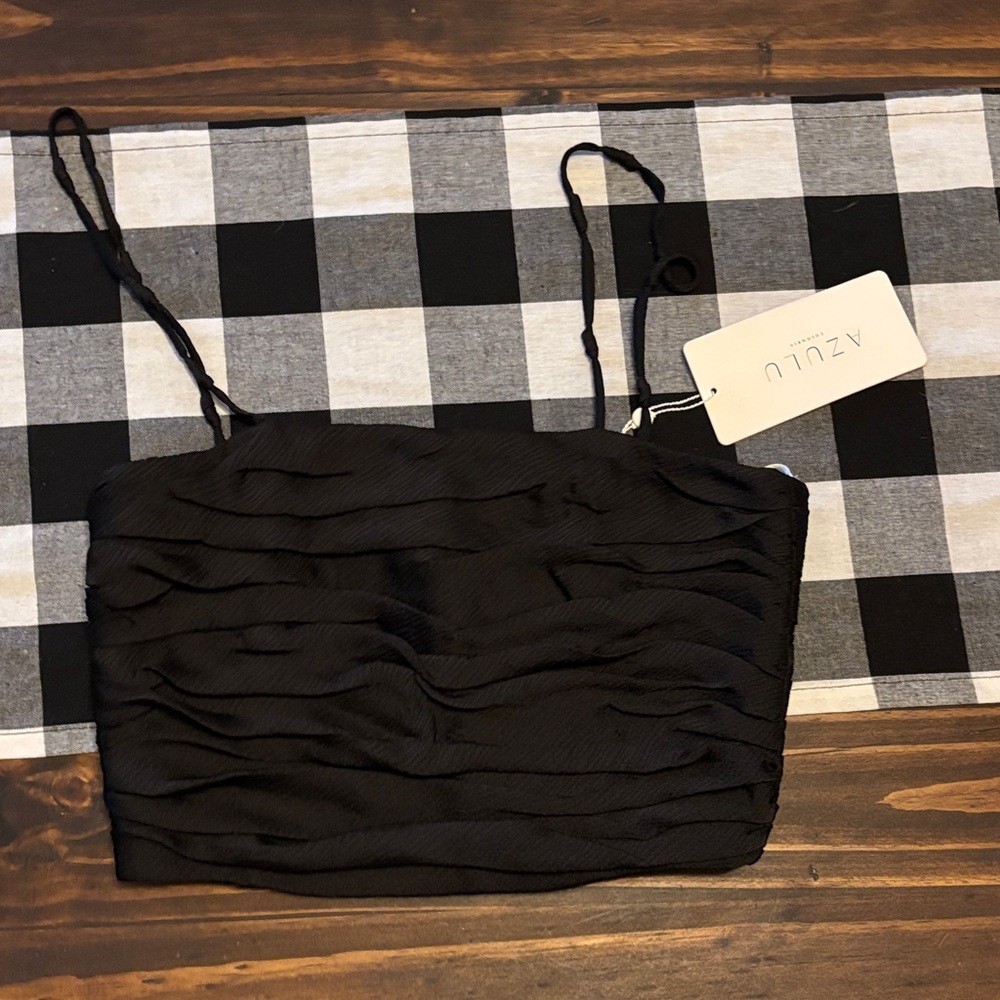 Azulu Chloe xs   Black Ruched  top new with tags